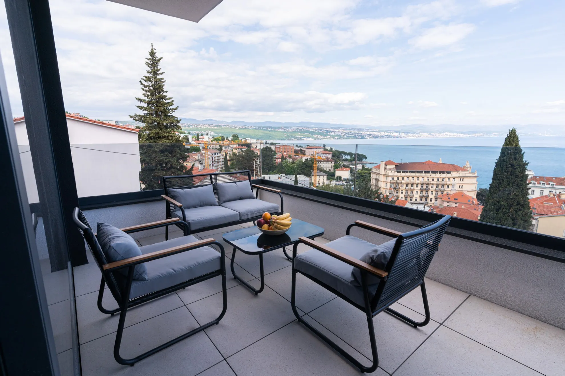 luksuzan stan u prizemlju novogradnje s pogledom, opatija, 139m2 - slika 18