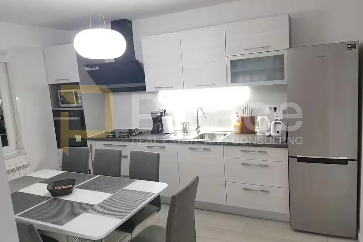 dugoročni najam za radnike – kostrena, 112 m², 3 spavaće sobe, parking - slika 2