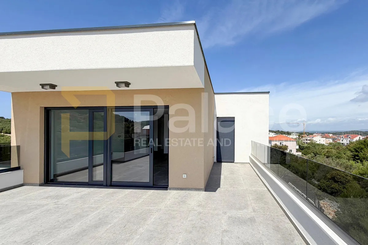 penthouse s pogledom na more s4 u novoj zgradi, murter 125 m2 - slika 3