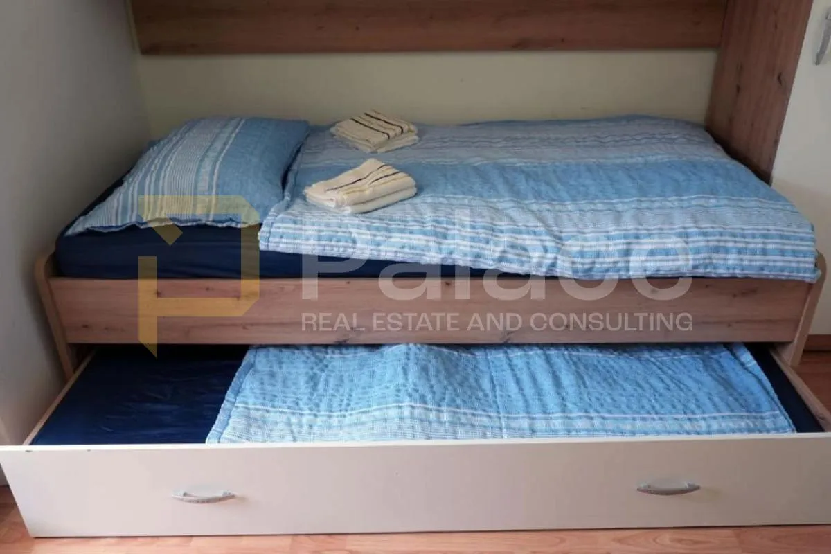 trosoban stan sa okućnicom i dodatnim pomoćnim objektom, 117m2- bilice - slika 10