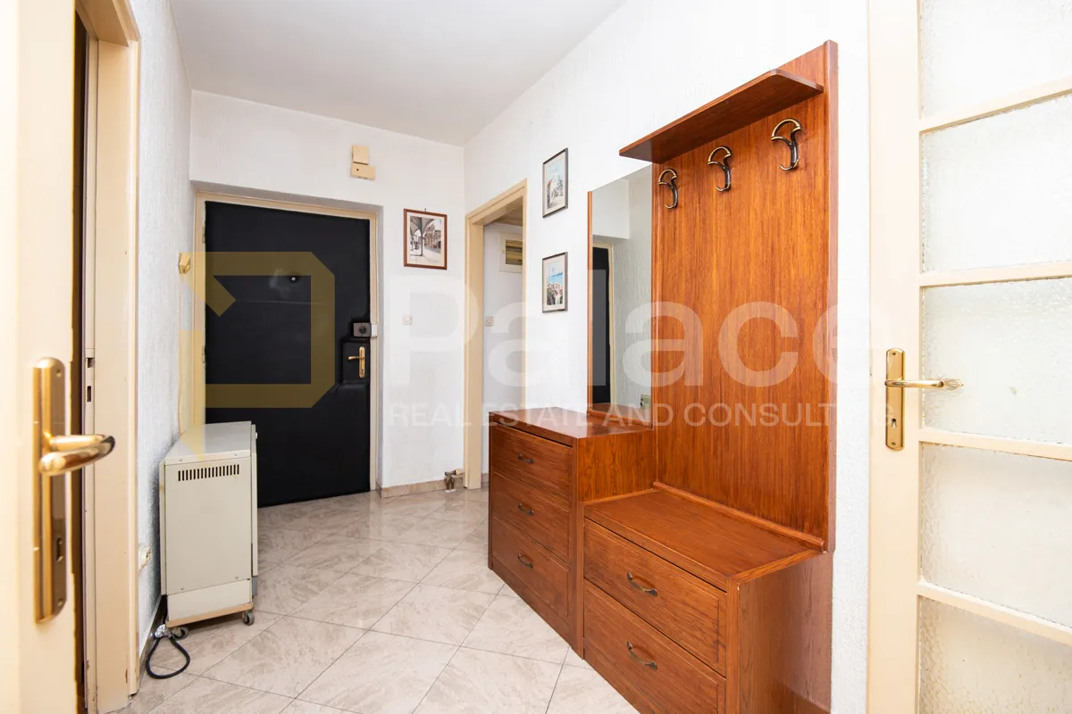 prodaje se stan 64 m2 u centru grada s predivnim pogledom - slika 20
