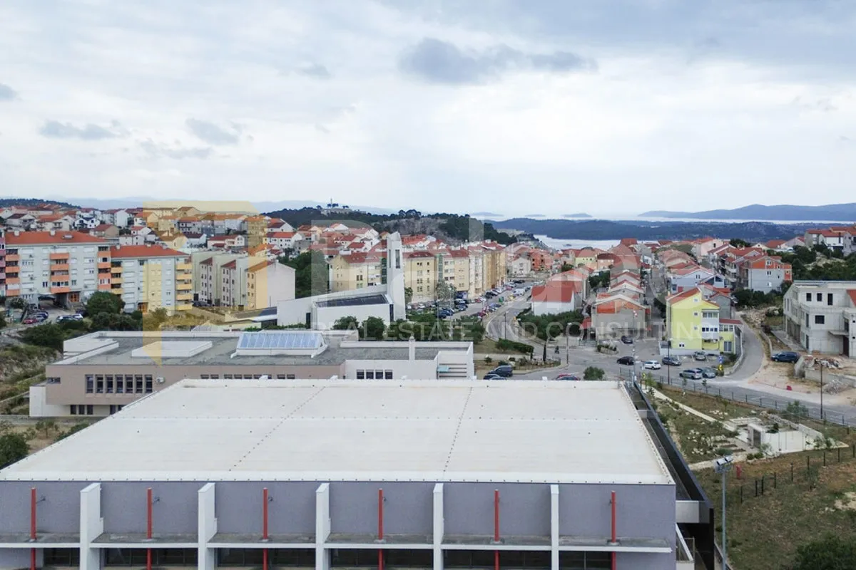 Građevinsko zemljište iznimnog potencijala, Šibenik 1400 m2