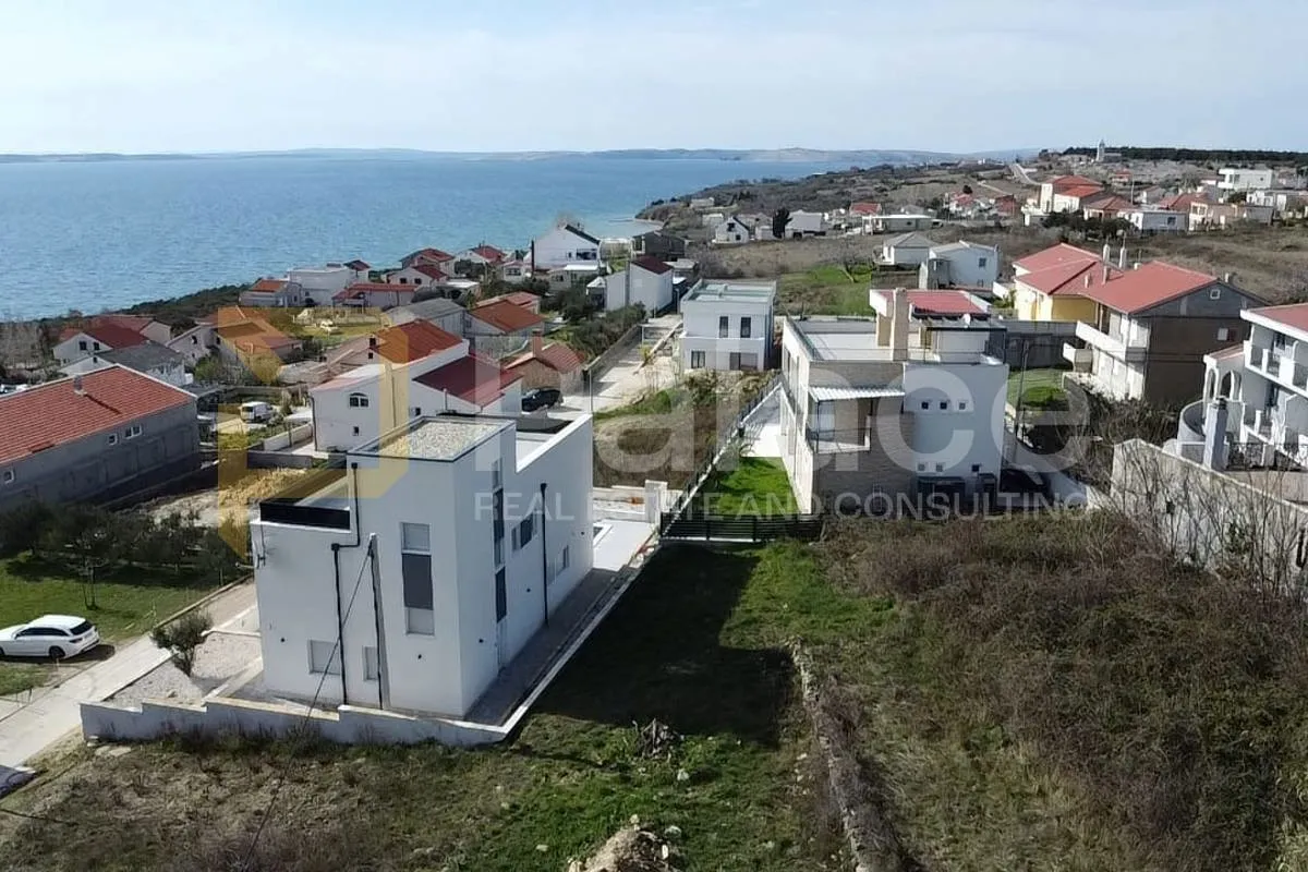 TOP LOKACIJA ! Građevinsko zemljište Rtina - SAMO 300 m od mora! - Rtina, Ražanac
