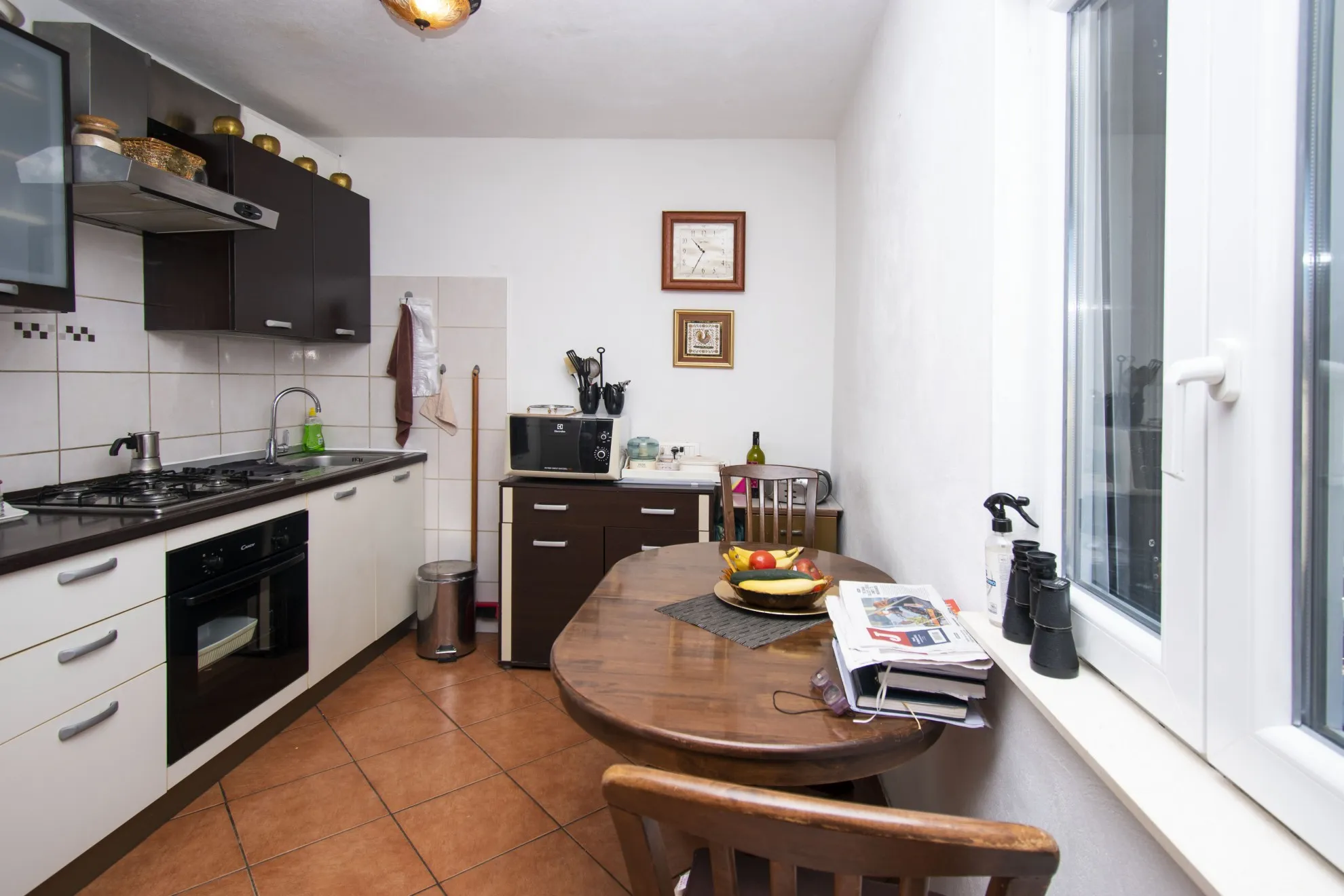 predivna kuća nedaleko od mora, 284 m2 i dvorište 650 m2 - slika 22