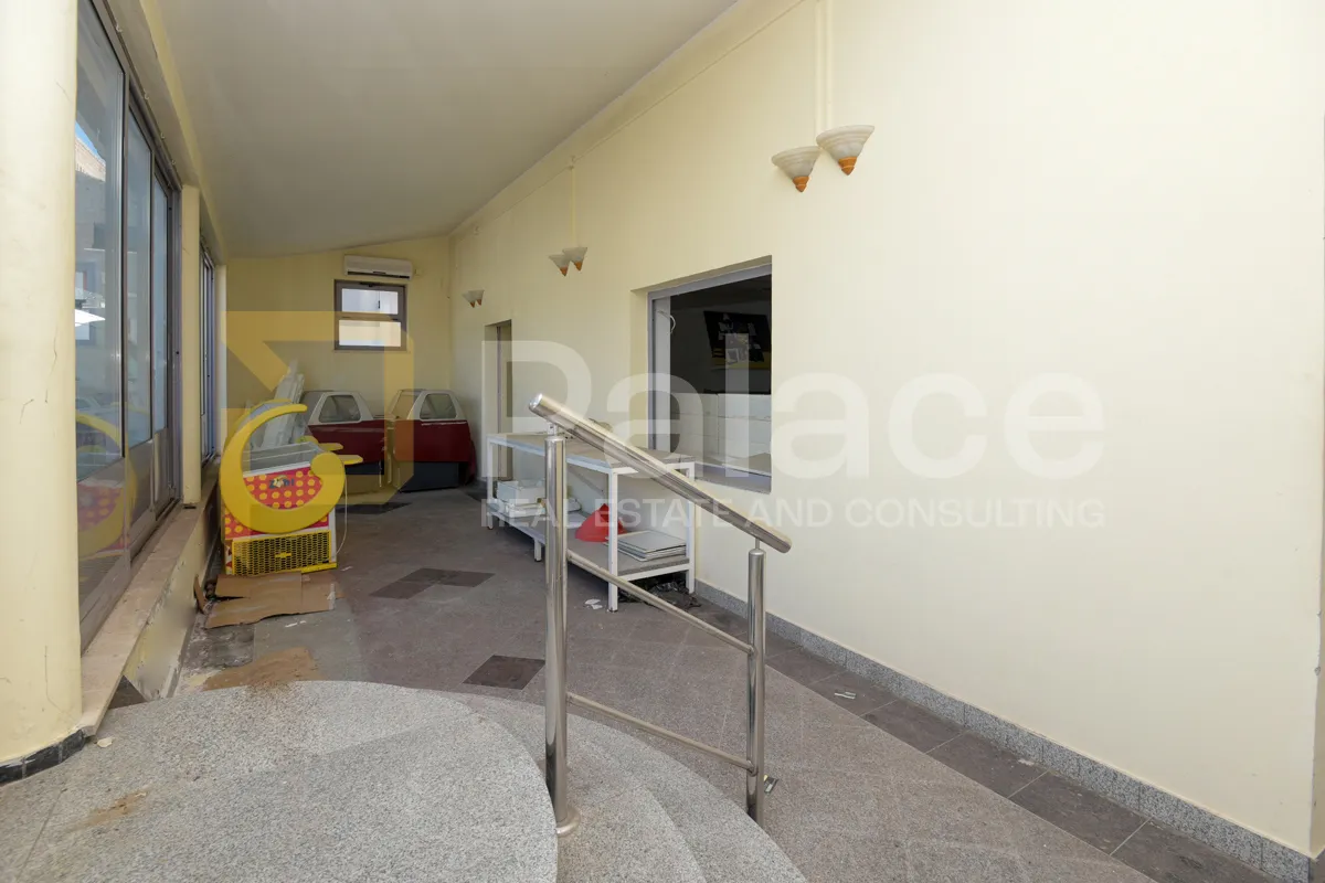 ražine: zakup poslovnog prostora trgovačko ugostiteljske namjene 150m2 - slika 2