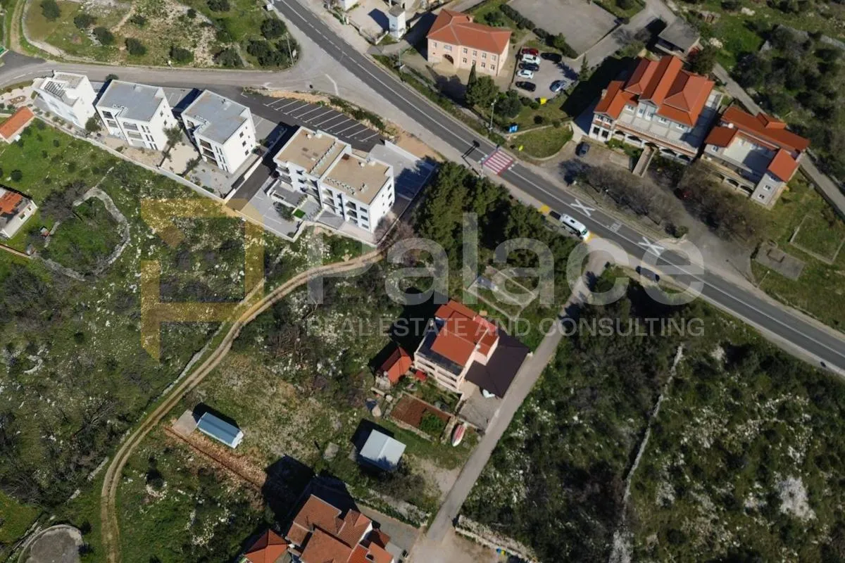prilika: građevinsko zemljište 250 m od mora, šibenik - grebaštica - slika 3