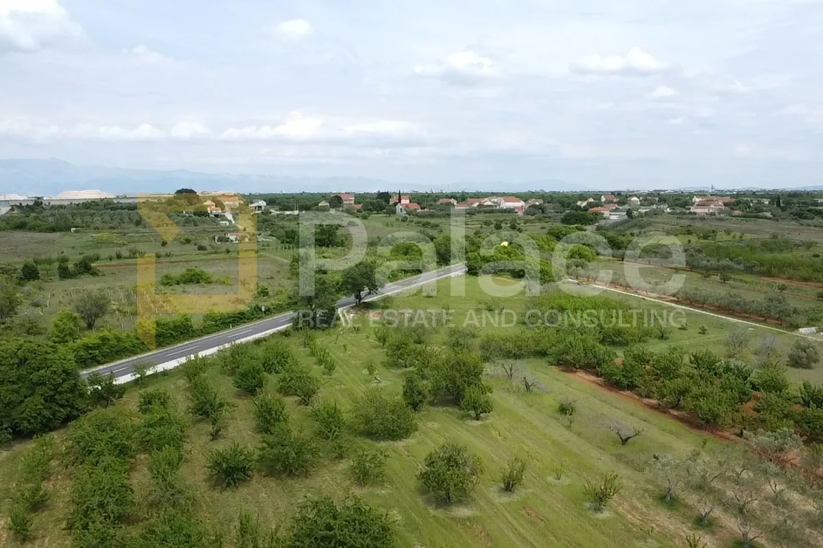 poljoprivredno zemljište 5466 m2 - slika 2