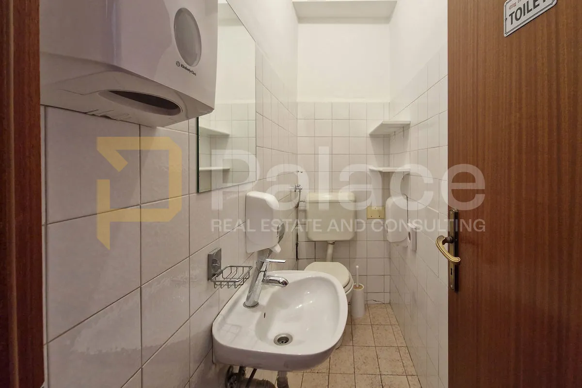 prvi kat poslovne zgrade za zakup – strogi centar rijeke, 98m² - slika 7