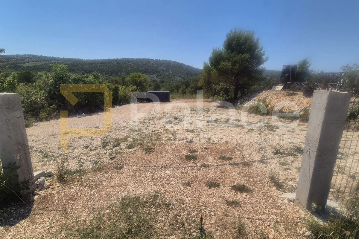 građevinsko zemljište uz put, kruševo 1.537m2 - slika 4