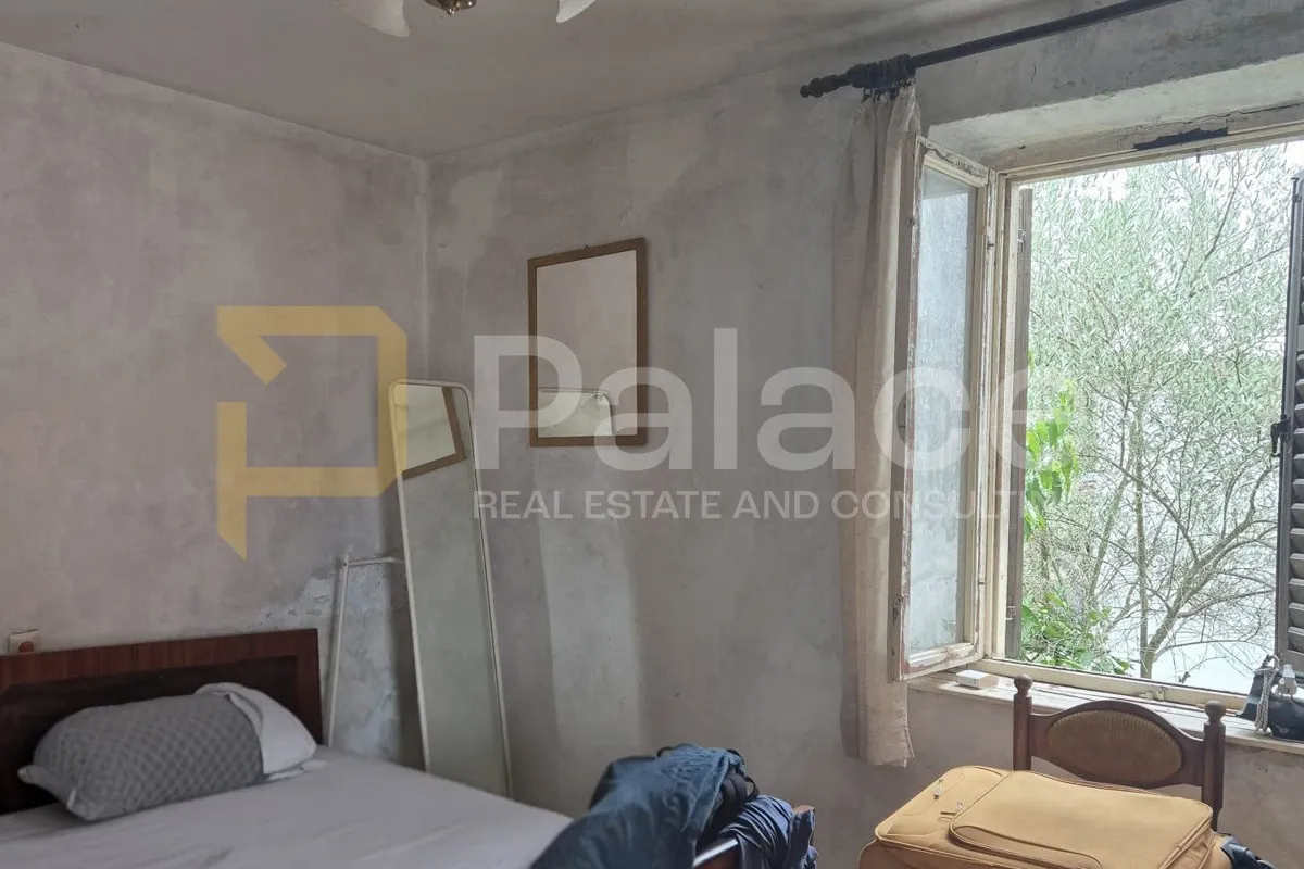 kuća 160m² s dvorištem sa građevinskim zemljištem 750m² - slika 5