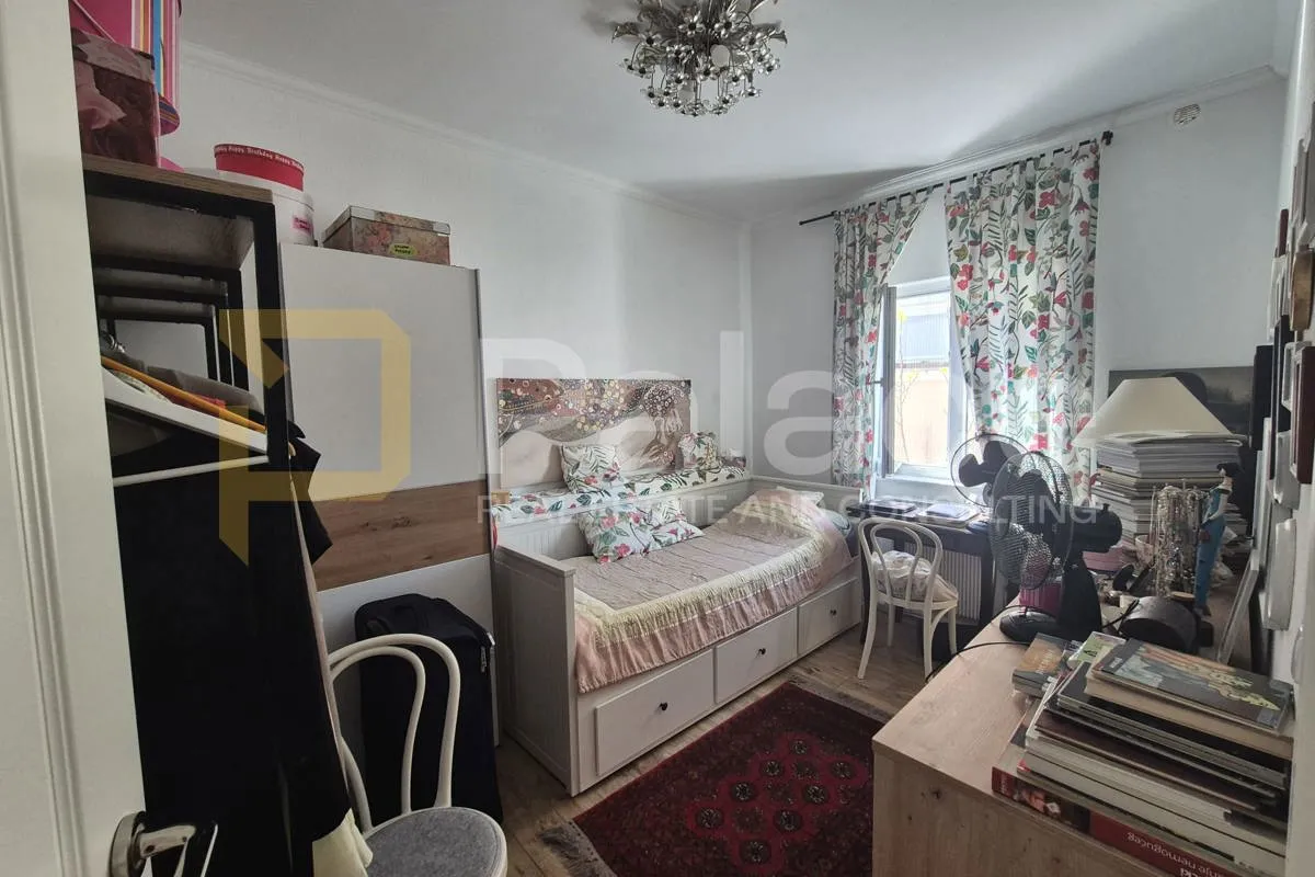 vir - 1. red do mora! luksuzna kuća sa 3 apartmana - slika 9