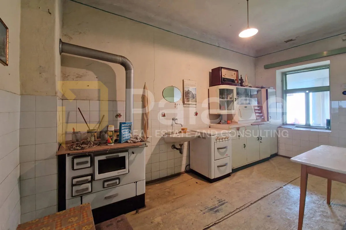 centar delnica – kuća, dvorište i gospodarski objekt, 345 m² - slika 10