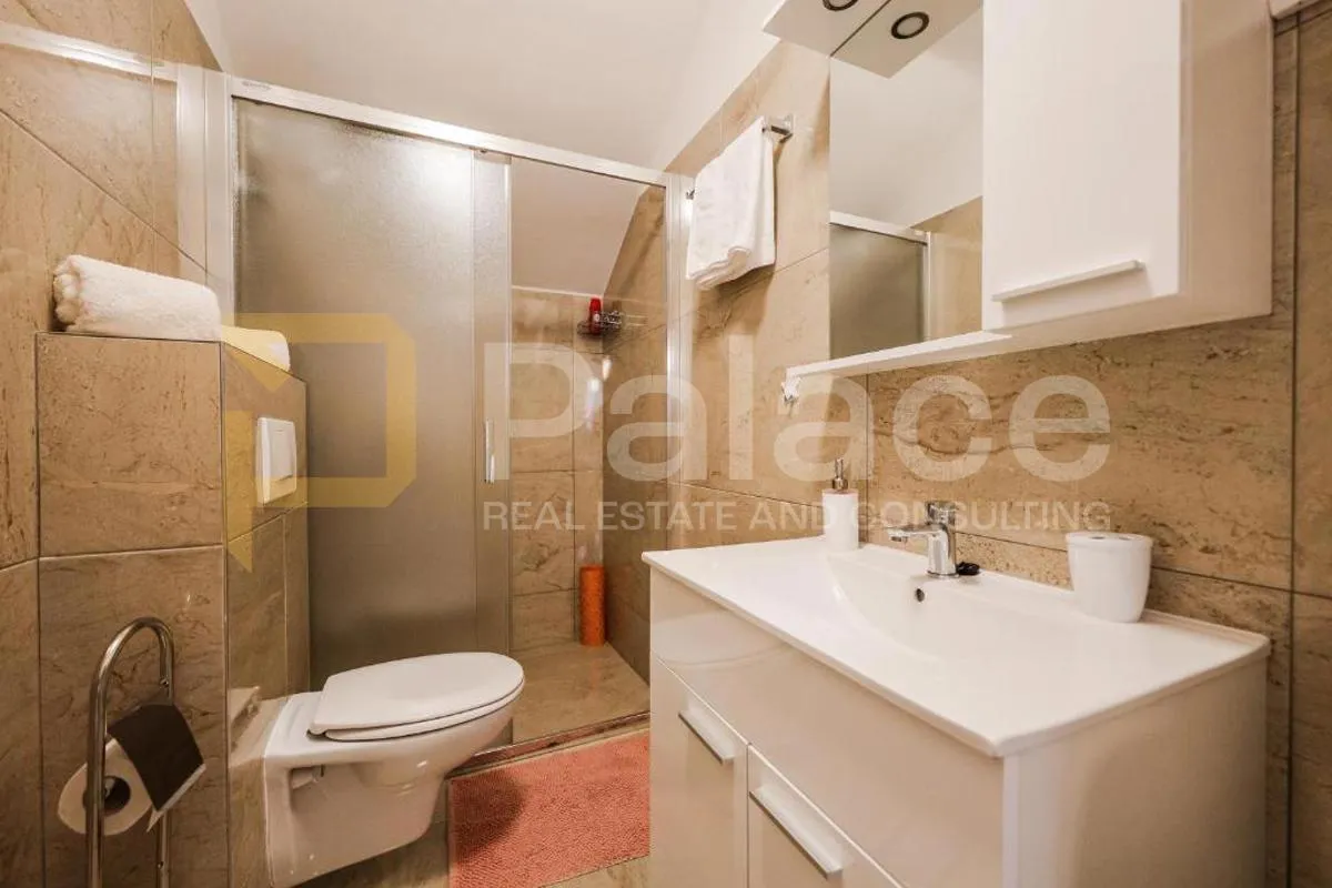 pridraga : apartmanska kuća 50m od mora - slika 9