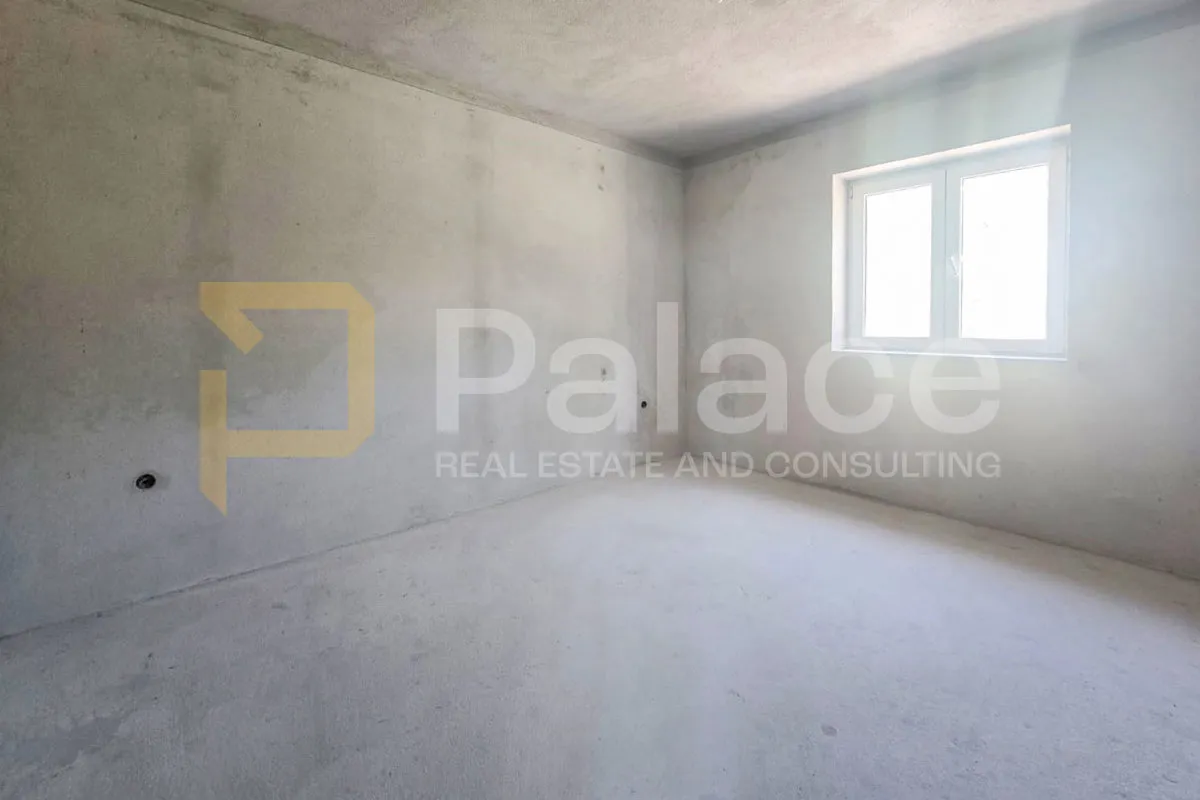 kuća prizemnica velikog potencijala na terenu 3000 m2, skradin-cicvare - slika 9