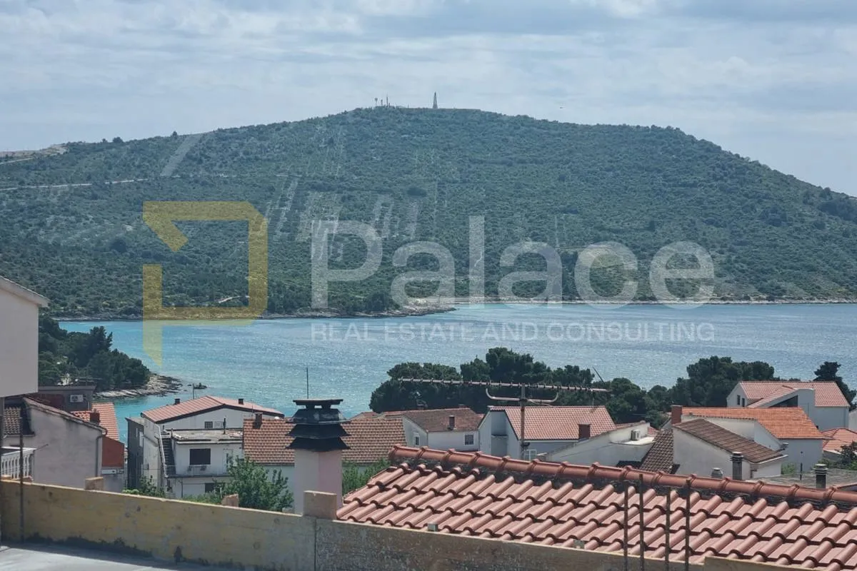 novogradnja u primoštenu - dvoetažni stan s pogledom na more - slika 2