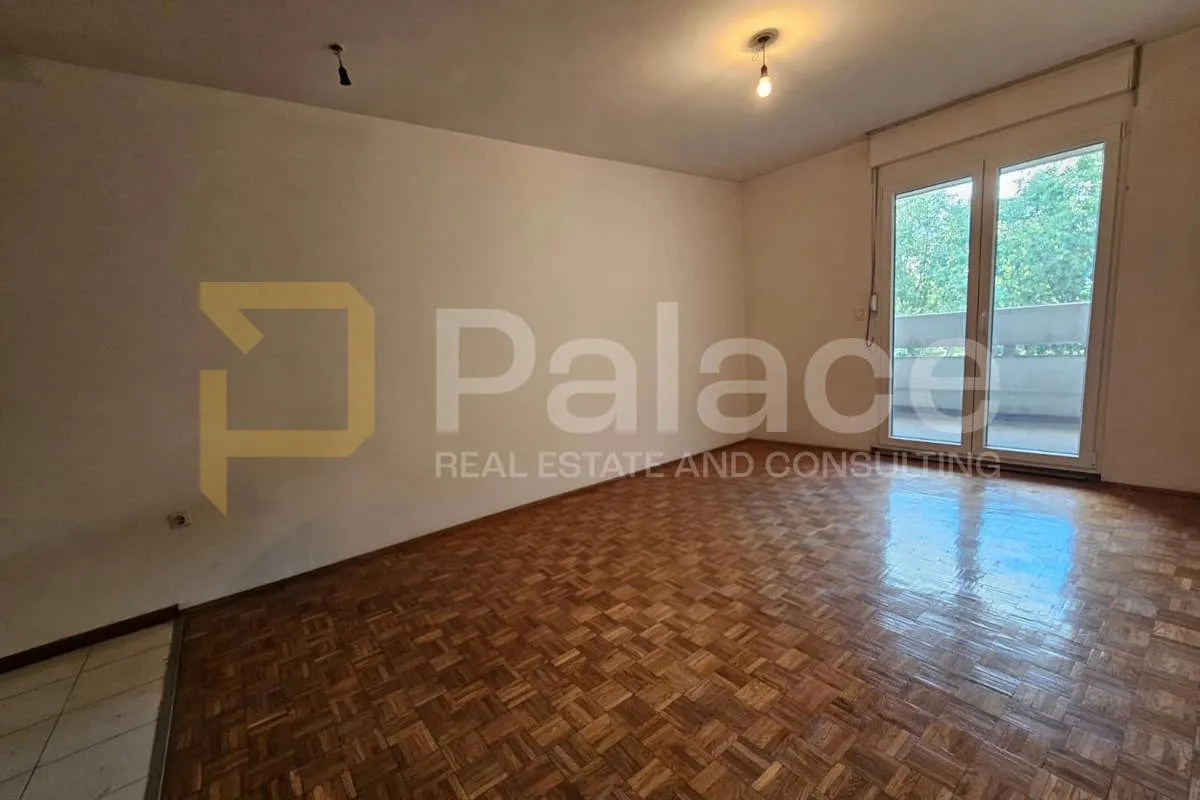 Dvosoban stan na odličnoj lokaciji u Splitu, novo u ponudi!