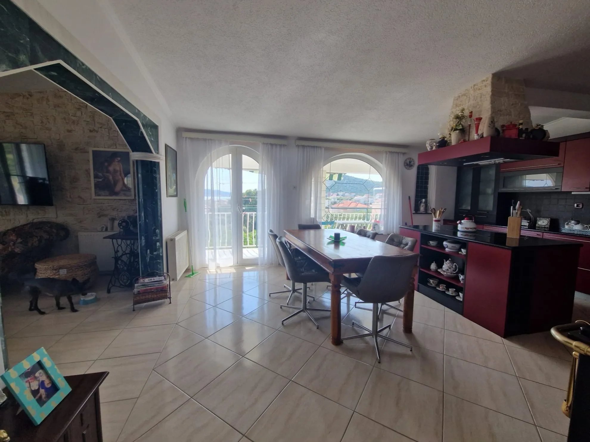 seget vranjica, prekrasna apartmanska kuća - slika 5
