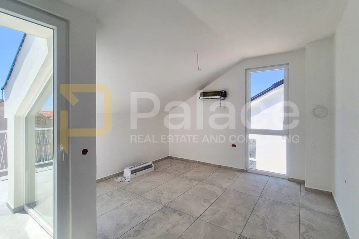 dvosoban stan u novogradnji s6 s pogledom na more 52 m2, rogoznica - slika 2