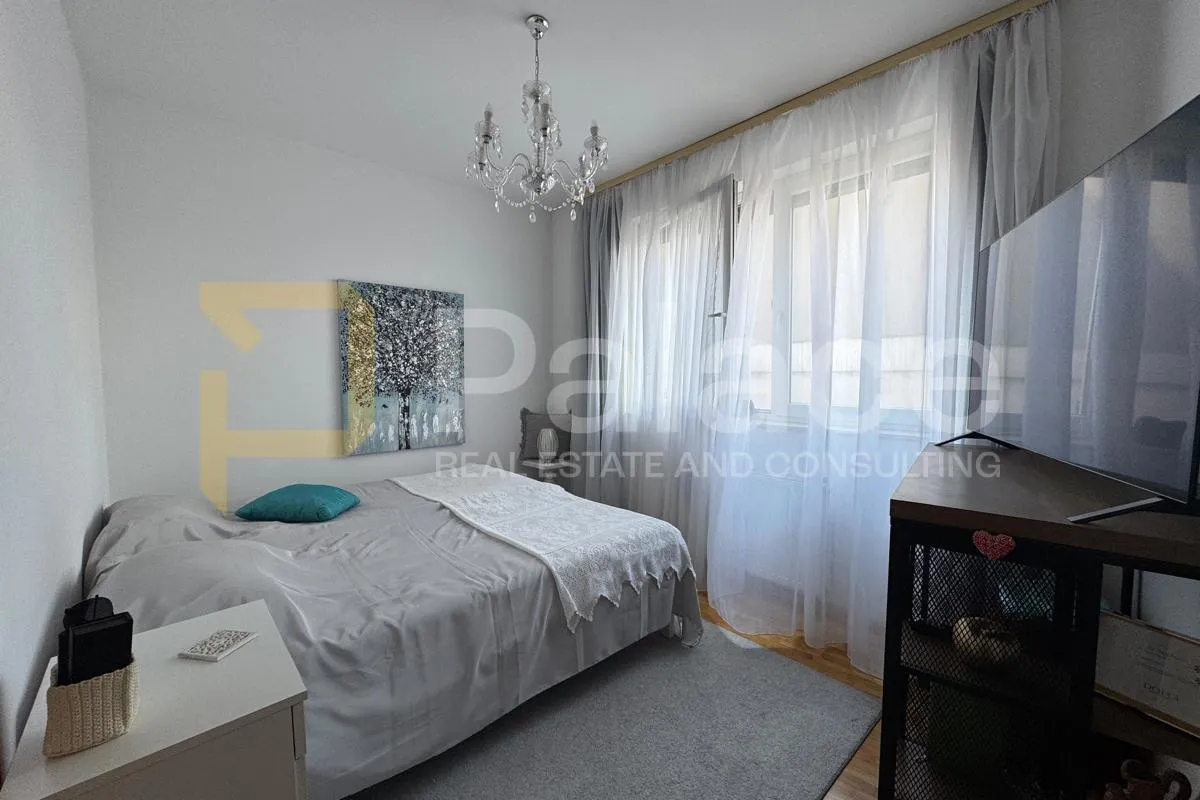 useljiv odmah – prostran stan u srcu donjeg grada 71m² - slika 3