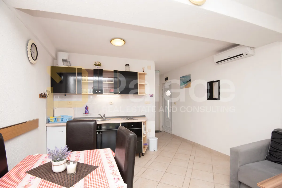 apartmanska kuća s pogledom na more, rogoznica - slika 3