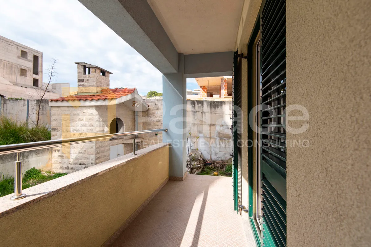 prostran dvosoban stan nadomak obale - podsolarsko, šibenik - slika 12