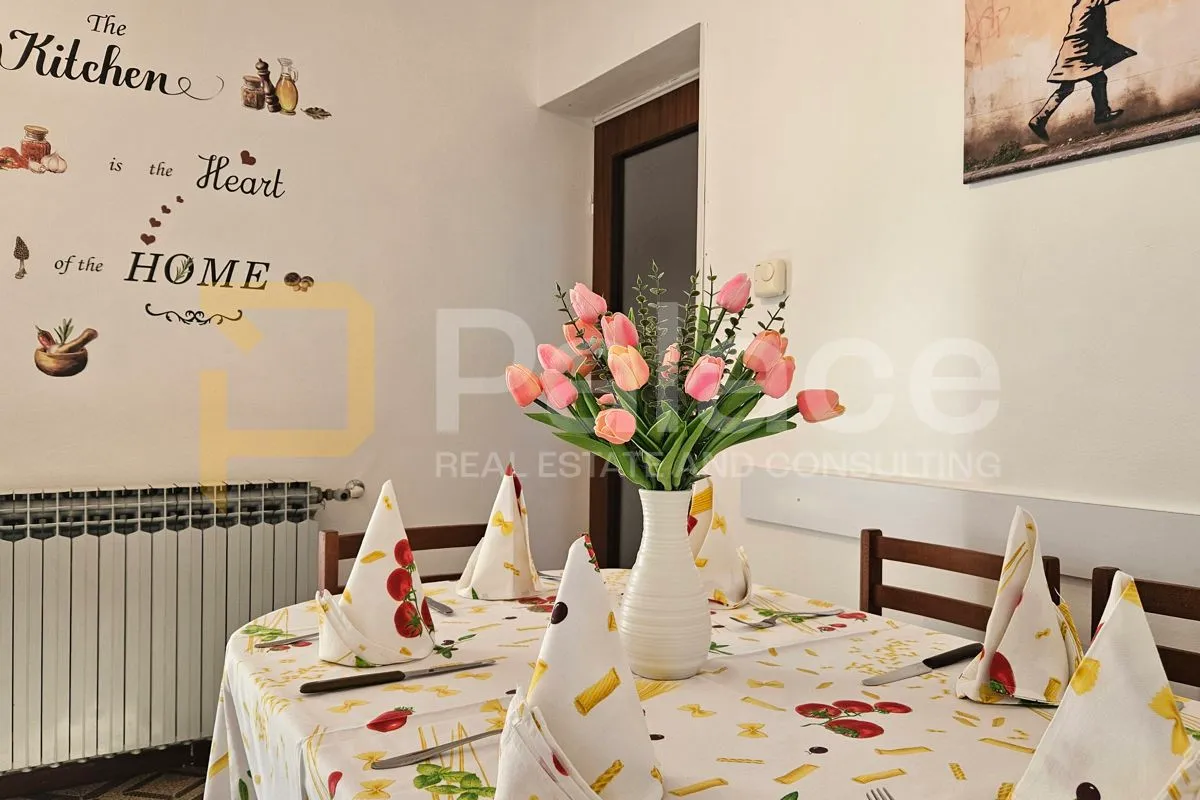 kuća s predivnom okućnicom i pogledom na more, mošćenička draga - slika 10