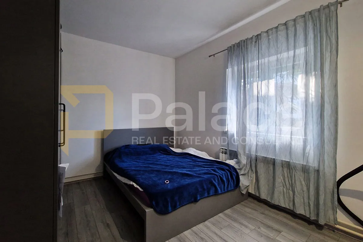obiteljska kuća s tri etaže i velikom okućnicom, centar viškova, 238m2 - slika 7