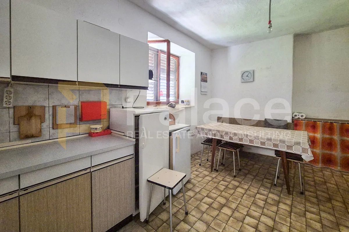 kuća za renovaciju, široke, primošten, 80 m2 - slika 9