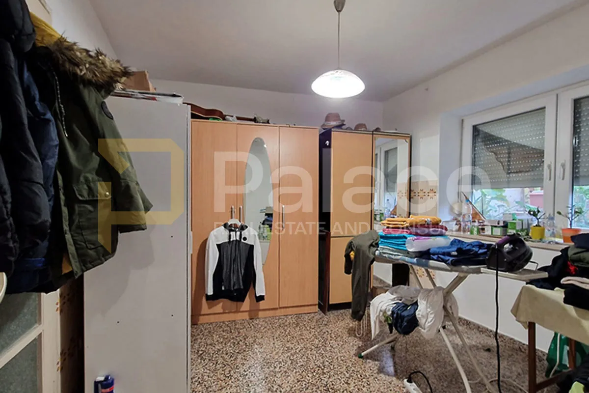 velika kuća u crikvenici s raznovrsnim mogućnostima, 200m2 - slika 6