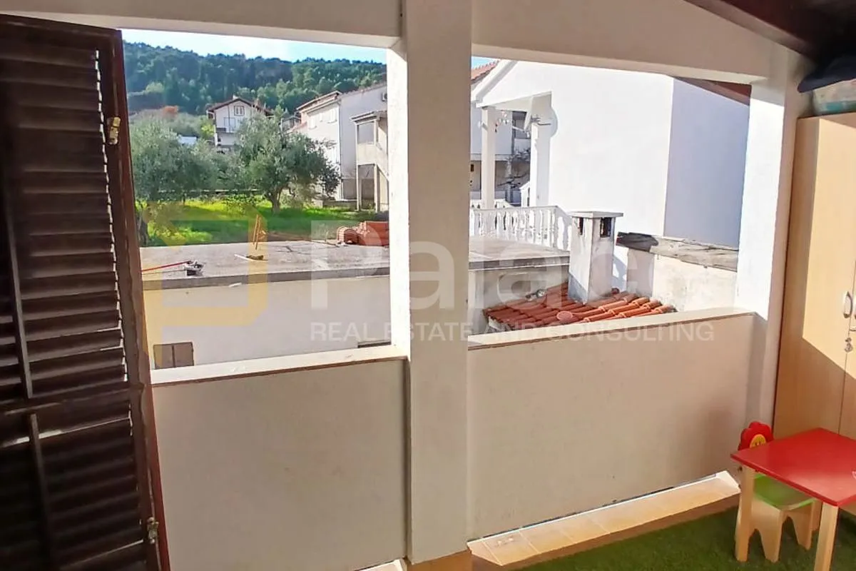 trosoban stan na prvom katu kuće, 66 m2 - stubalj, bilice - slika 15