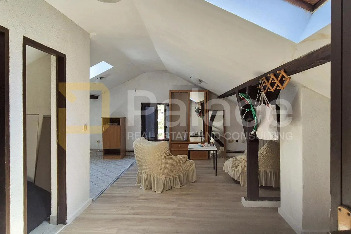 Matulji– Kućeli- Mirna lokacija, stan 90 m² u potkrovlju - Kućeli, Matulji