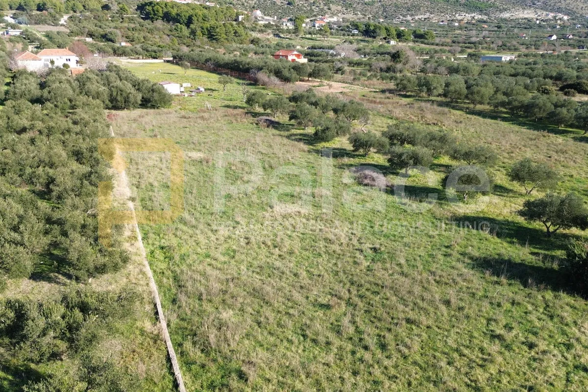 poljoprivredno zemljište, donje polje, 2532 m2 - slika 4