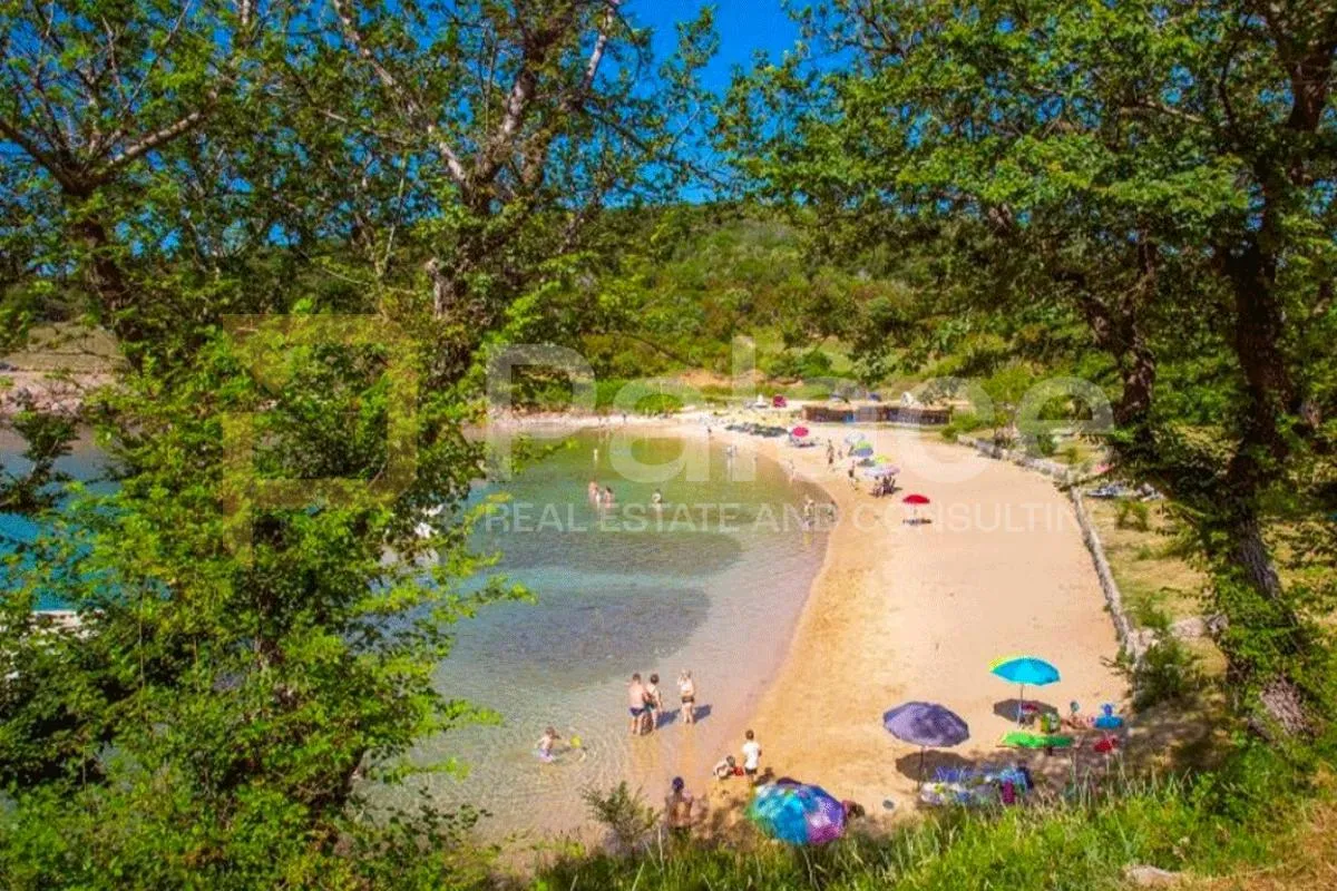građevinsko zemljište 931 m² – risika, otok krk – pogled na more - slika 2