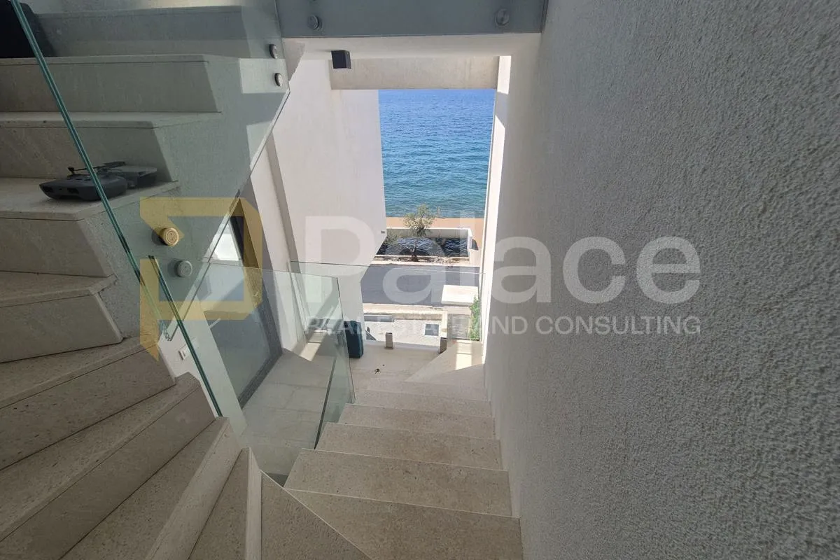 ekskluzivna vila s apartmanom i panoramskim pogledom u diklu, zadar - slika 8