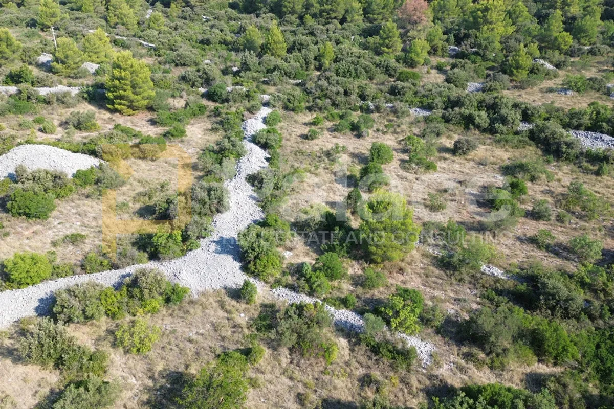 građevinsko zemljište površine 5428 m2 na brodarici - slika 4
