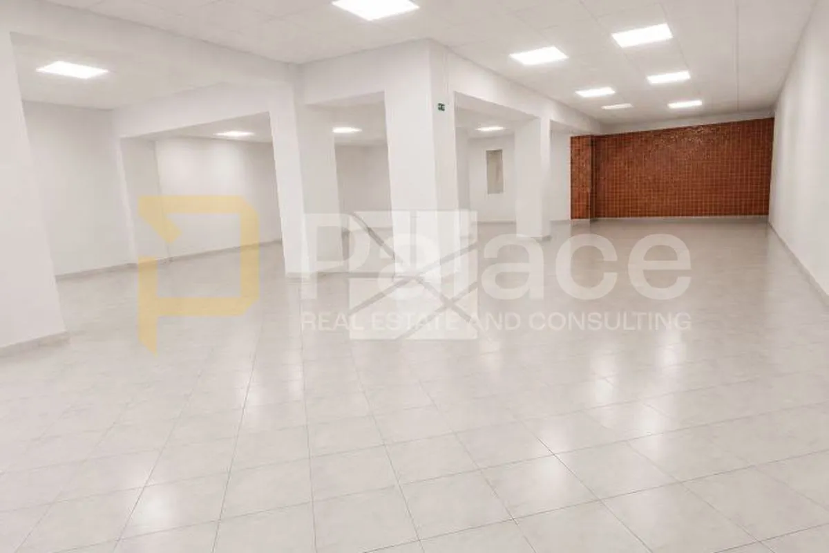 poslovno-prodajni prostor sa skladištem i parkingom, 335 m² - slika 3