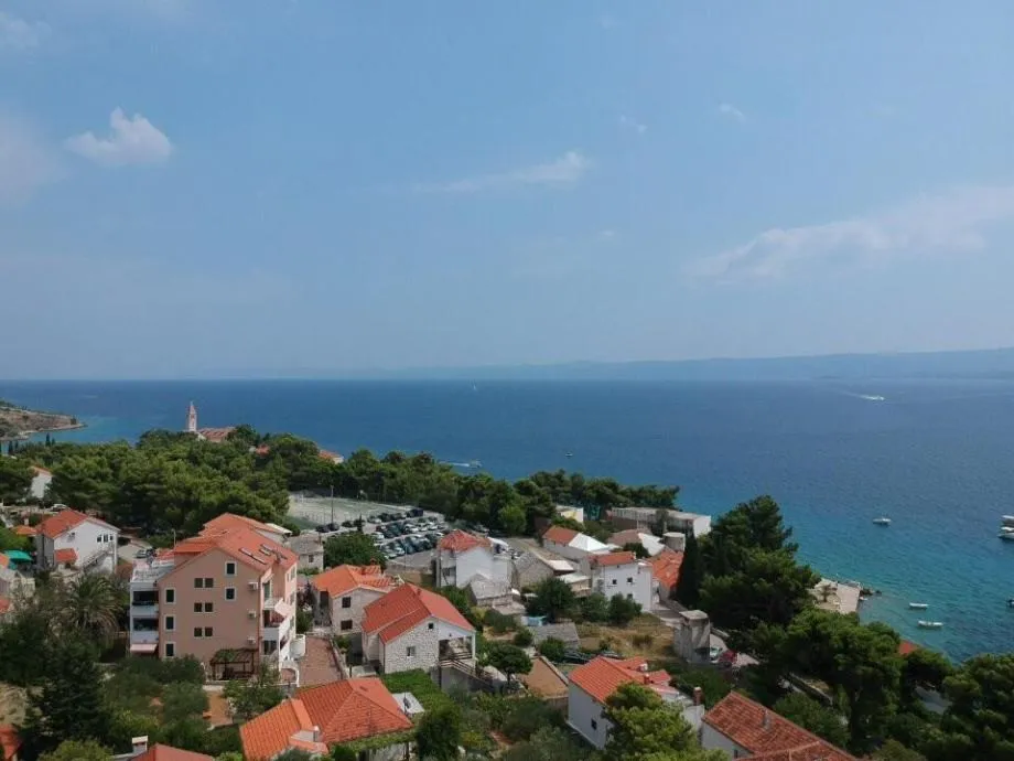jedinstvena prilika: hotel u centru bola - slika 6