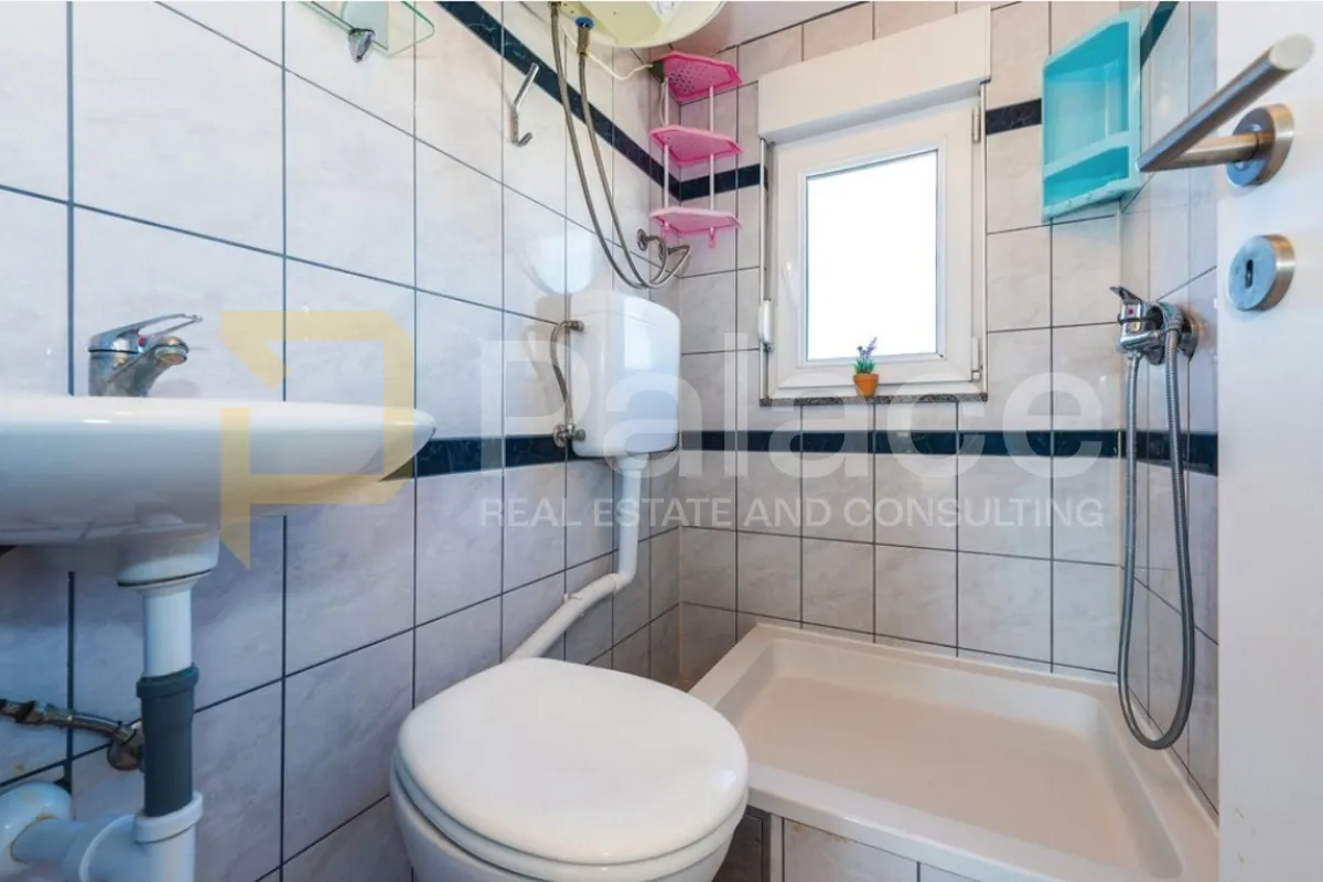 apartmanska kuća s pogledom na more, rogoznica - slika 14