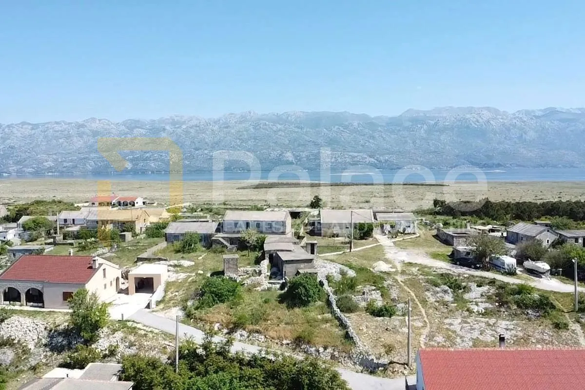 rtina : građevinsko zemljište s pogledom na more 866 m2 - slika 5