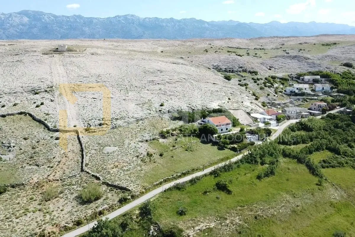 dinjiška : građevinsko zemljište 170 m od mora 643 m2 - slika 2