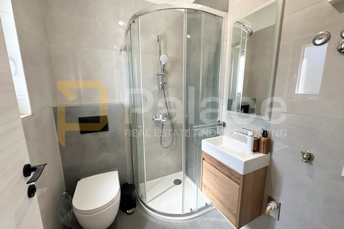 kuća s 2 stana i studio apartmanom, odlična prilika - šišan - slika 15