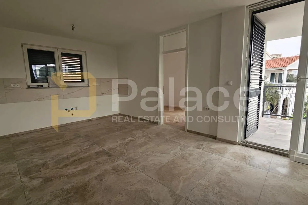rogoznica - dvosoban stan u novogradnji, blizina marine i centra 55m2 - slika 6