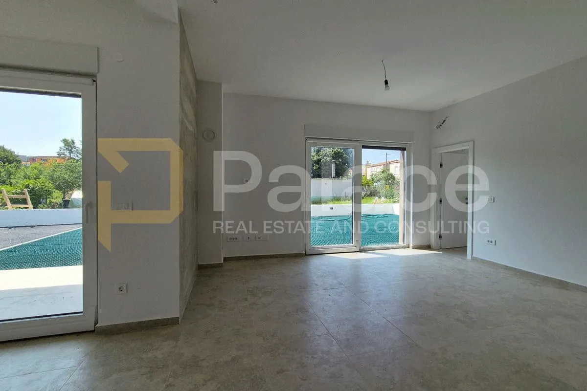 moderan stan s vrtom i pristupom za invalide – 77 m² udobnosti - slika 10