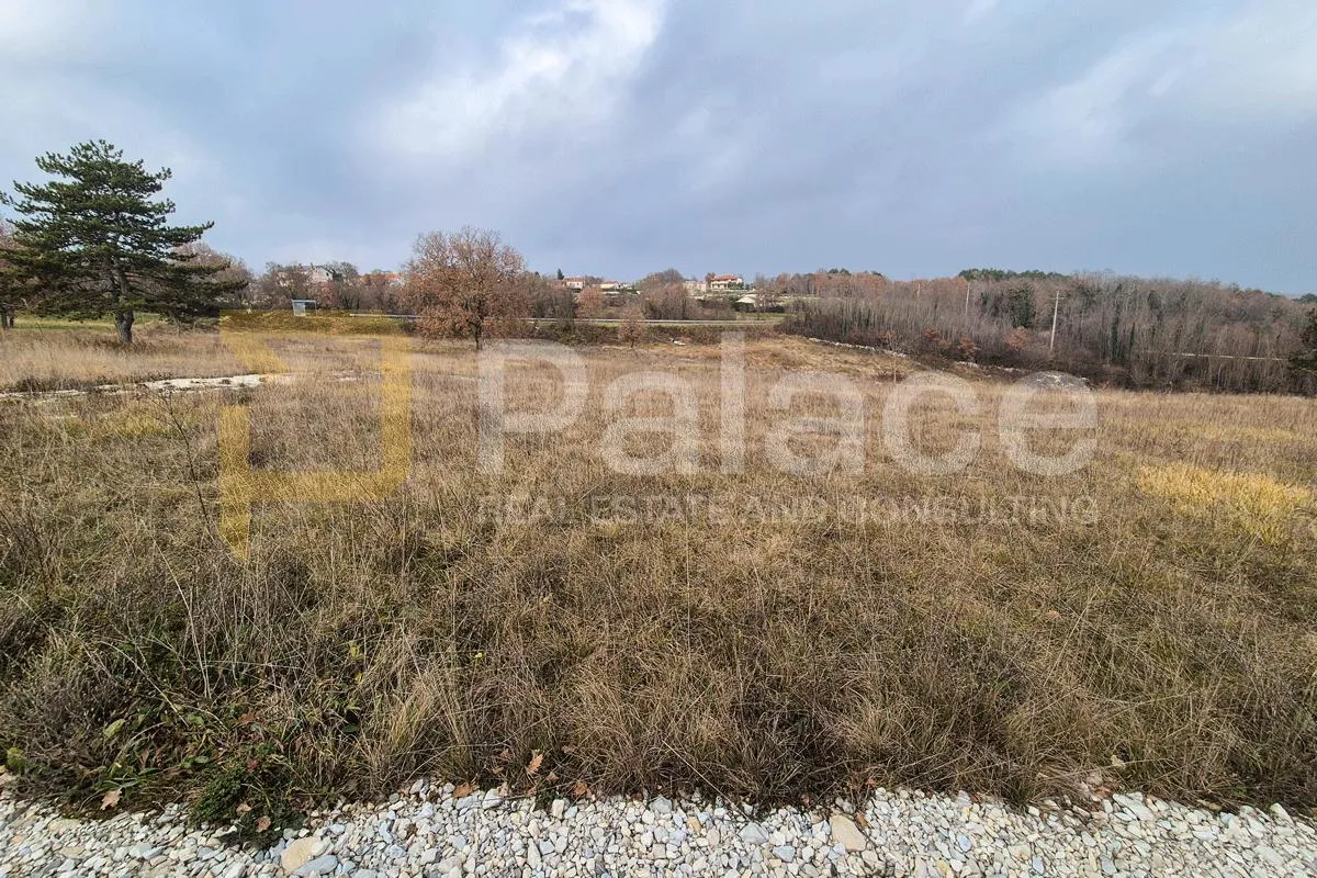 atraktivno građevinsko zemljište 1059 m² u mirnom tinjanu - slika 2