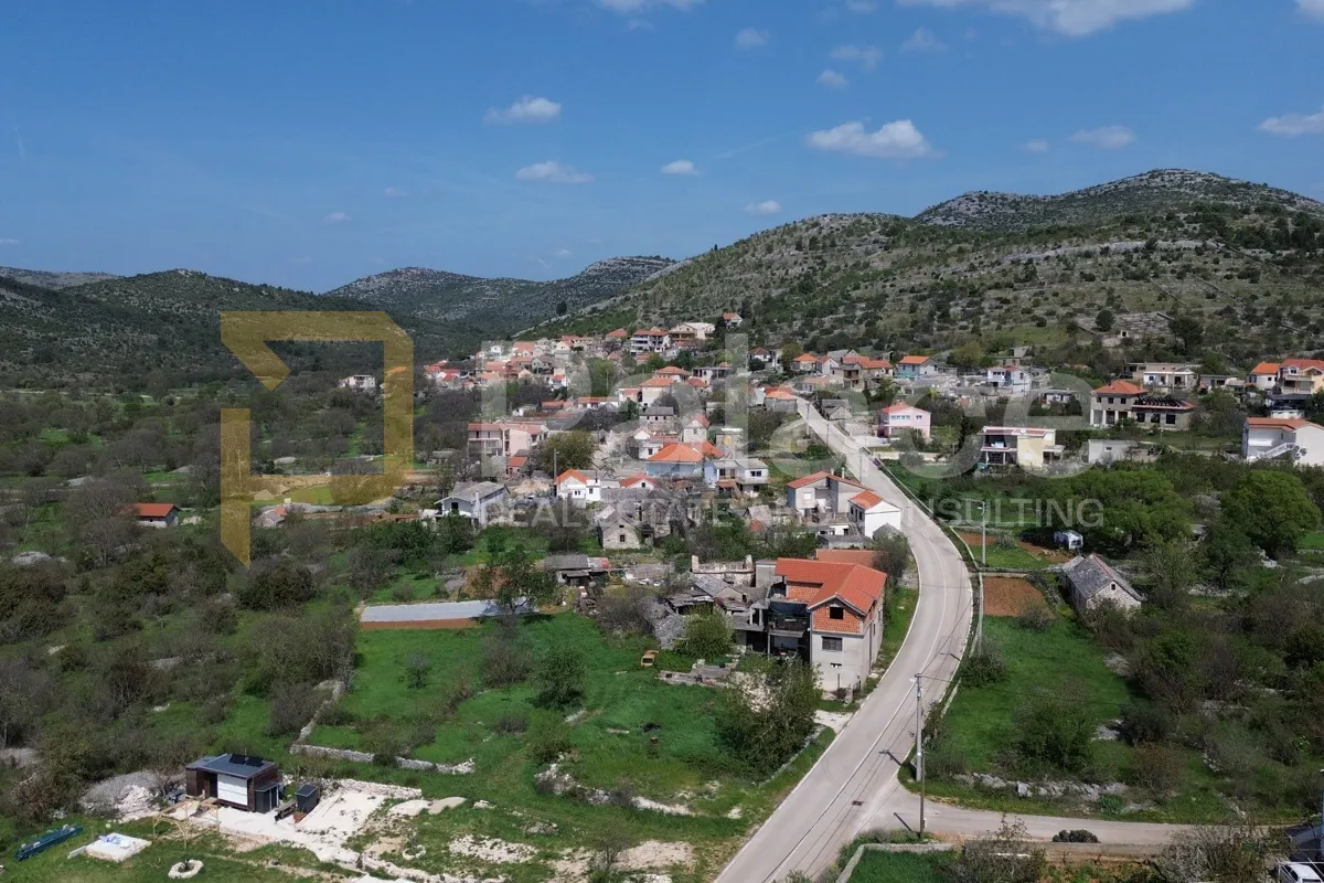 građevinsko zemljište, široke, primošten, 781 m2 - slika 2
