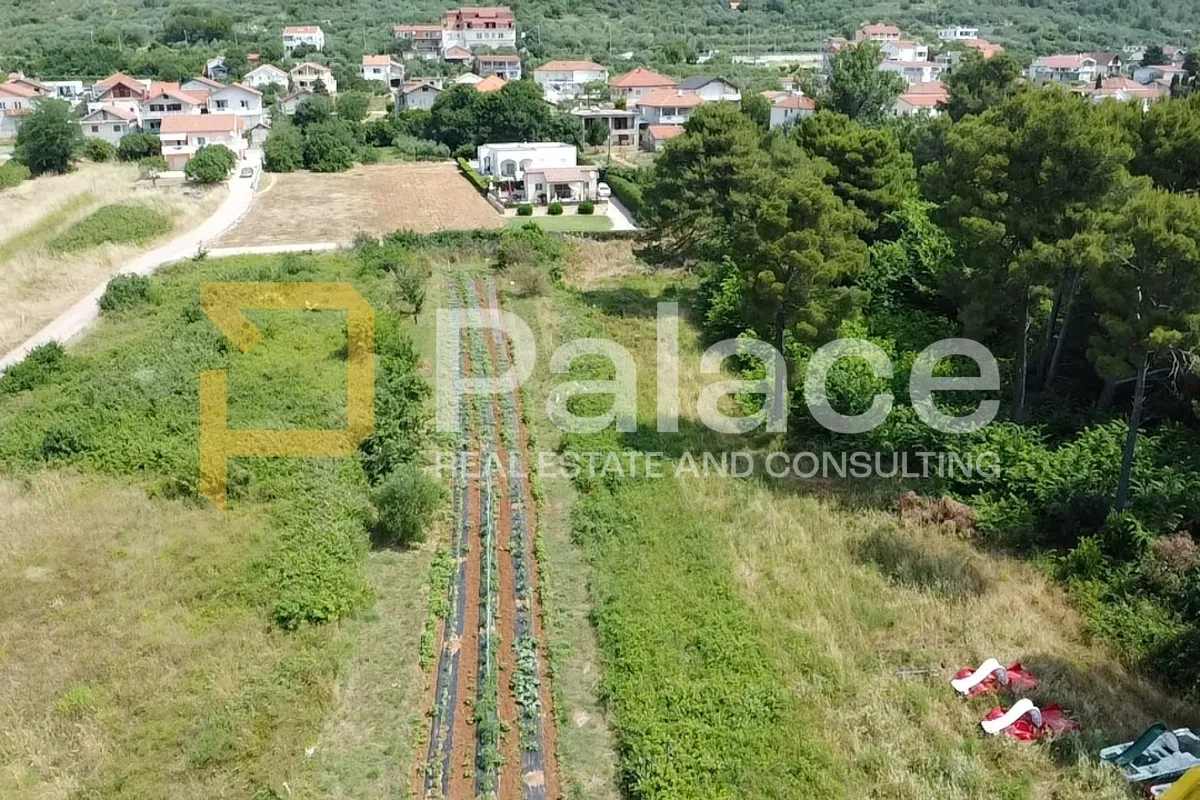 prvi red do mora građevinsko zemljište 1893m2 - slika 4