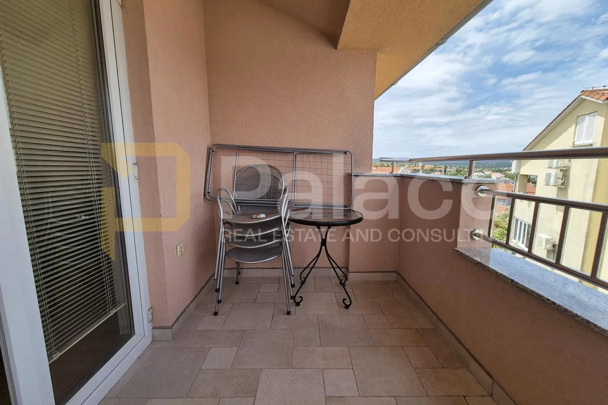 malinska dubašnica stan 61 m² s pogledom na more i okućnicom 285.000 € - slika 12