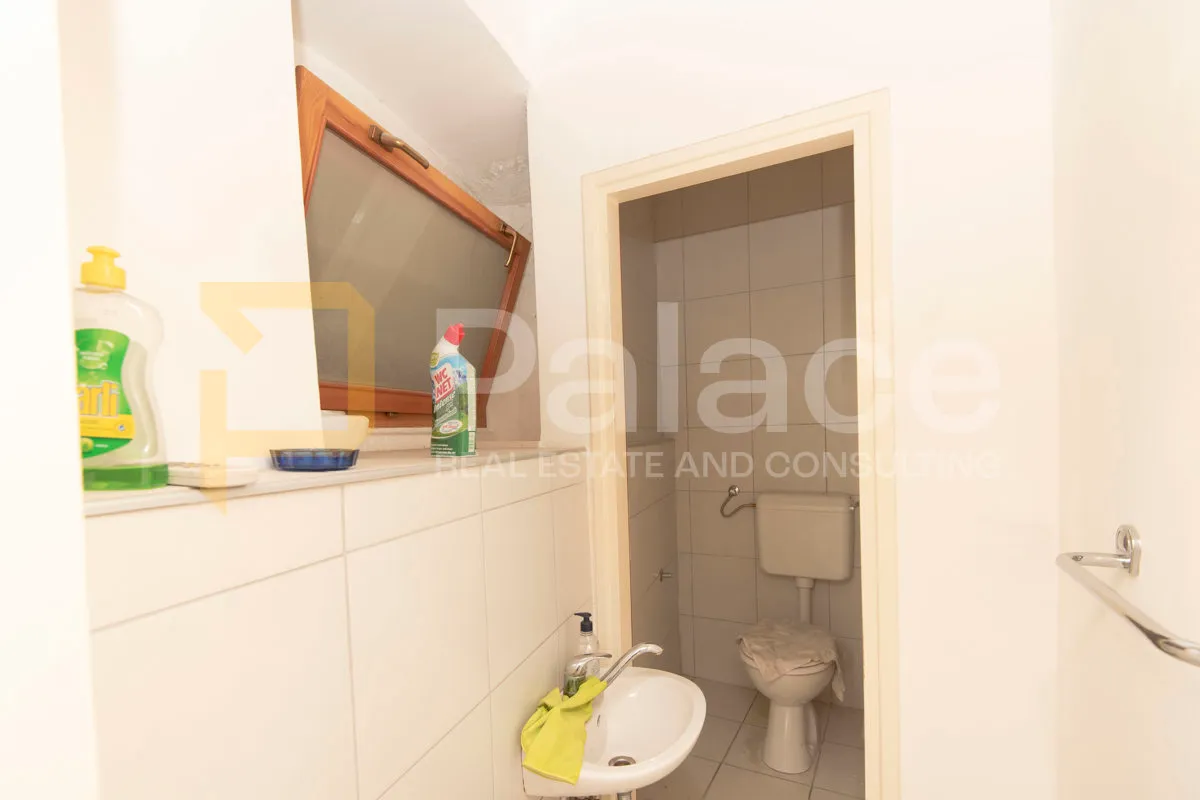 zakup poslovnog prostora 50m2 - šibenik centar - slika 8