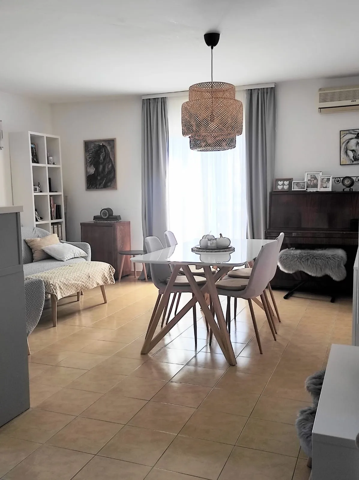 kaštel stari, prekrasan dvosoban stan, 80m2 - slika 5