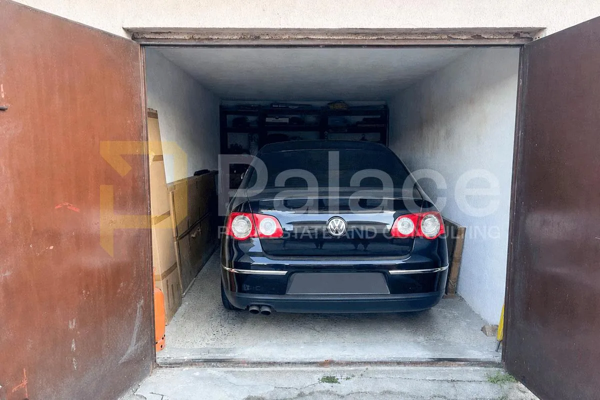 trosoban stan s privatnim vrtom, garažom i dvorištem – sesvete - slika 10